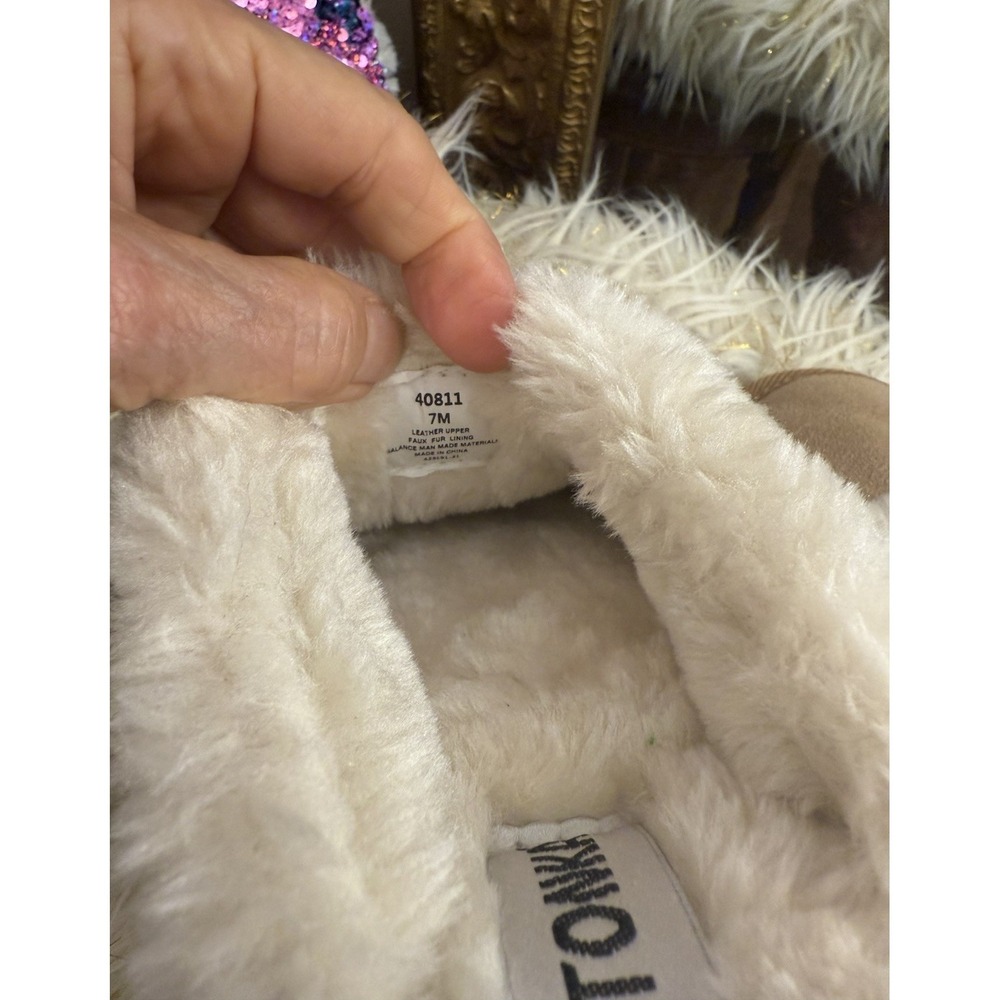 Minnetonka Carefree Scuff Tan Suede Faux Fur Trim Mules size 7 NEW Womens - Picture 11 of 11